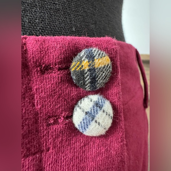 Capacity Vintage 90s  Button-Front Pencil Skirt in Rich Red plaid accents medium - Picture 9 of 10